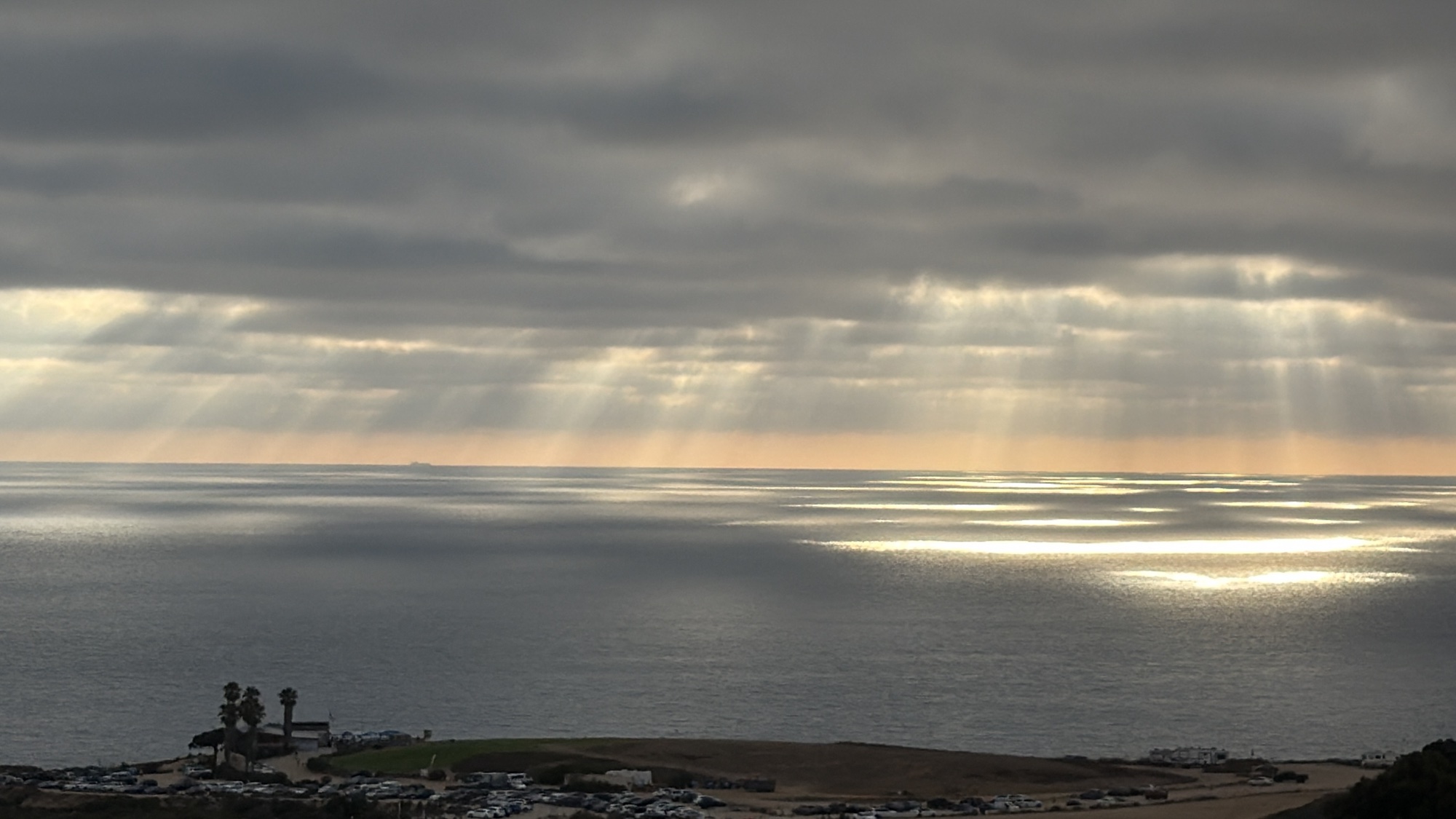 Sunbeams illuminating the Pacific Ocean